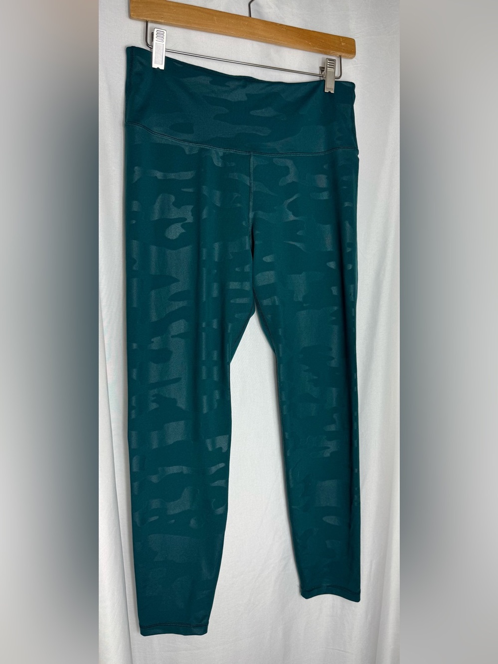Old Navy active athletic Teal Patterned High-Waist elevate Leggings Medium